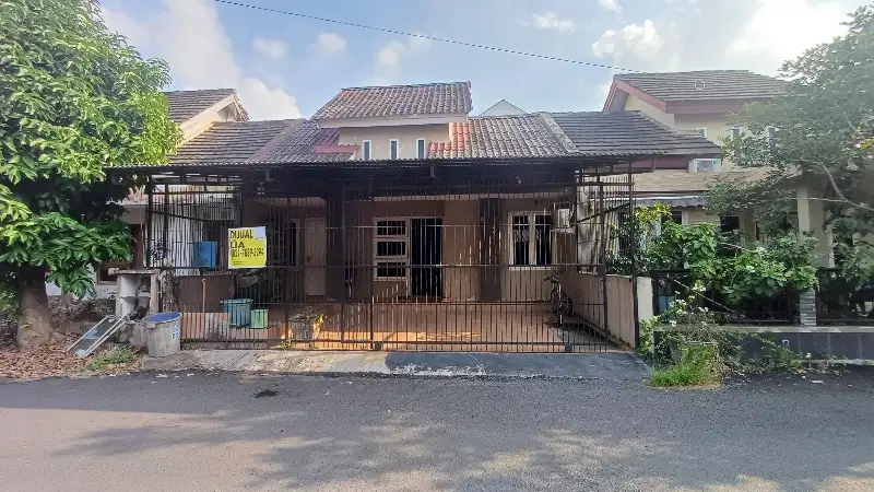 Rumah di komplek mestika Prumdam km7 dpn gramedia