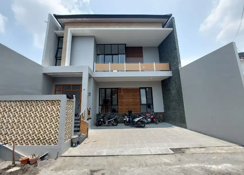 Rumah Cantik Di Ngaglik, Dekat Kampus Uii Di Sleman