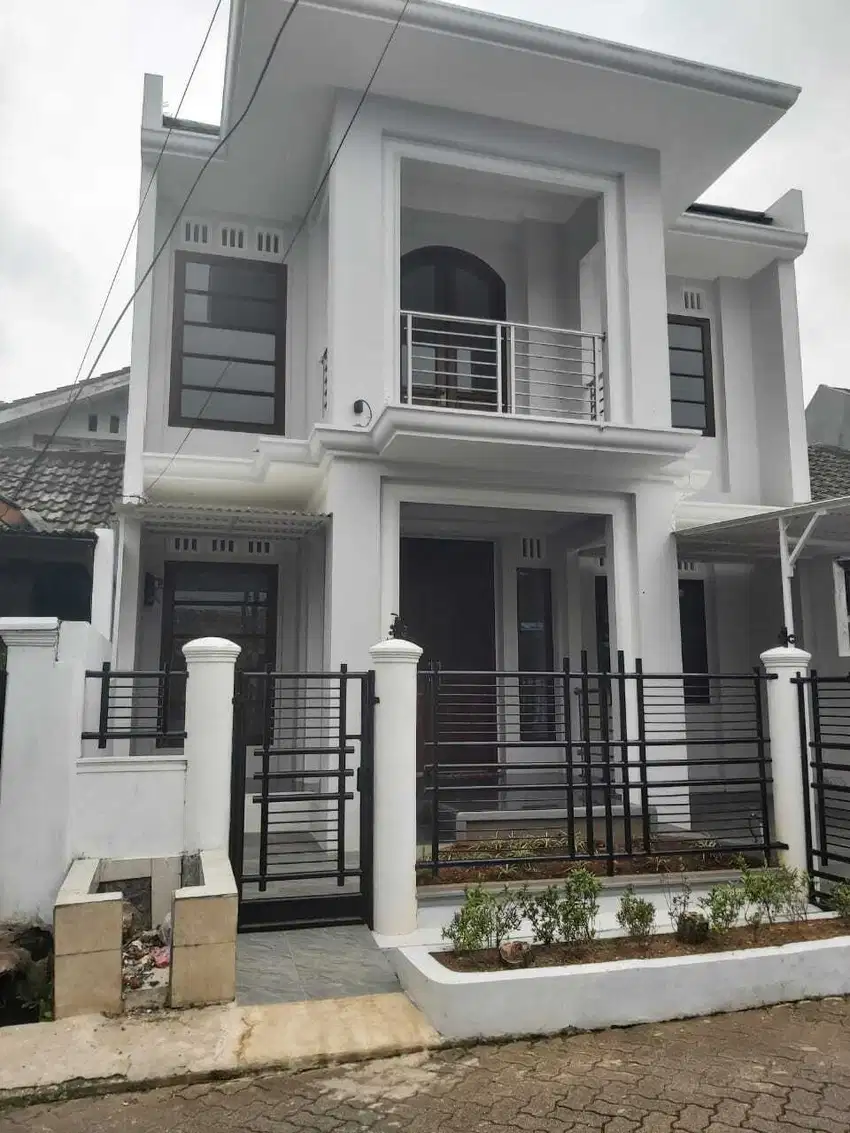 Rumah Brand New 2 Lantai Harga Murah Dekat Stasiun di Ciputat. 12651