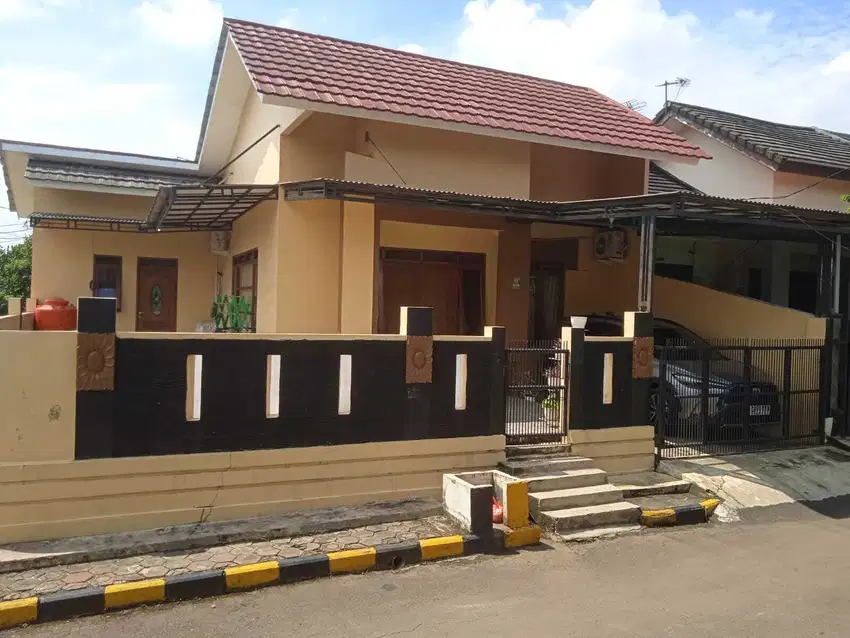 Rumah Siap Huni Dijual Di Komplek Legok Permai Tangerang