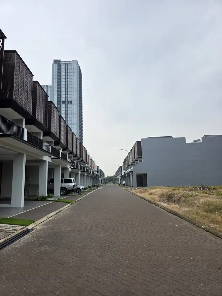 Rumah siap huni di botani hills fatmawati city center