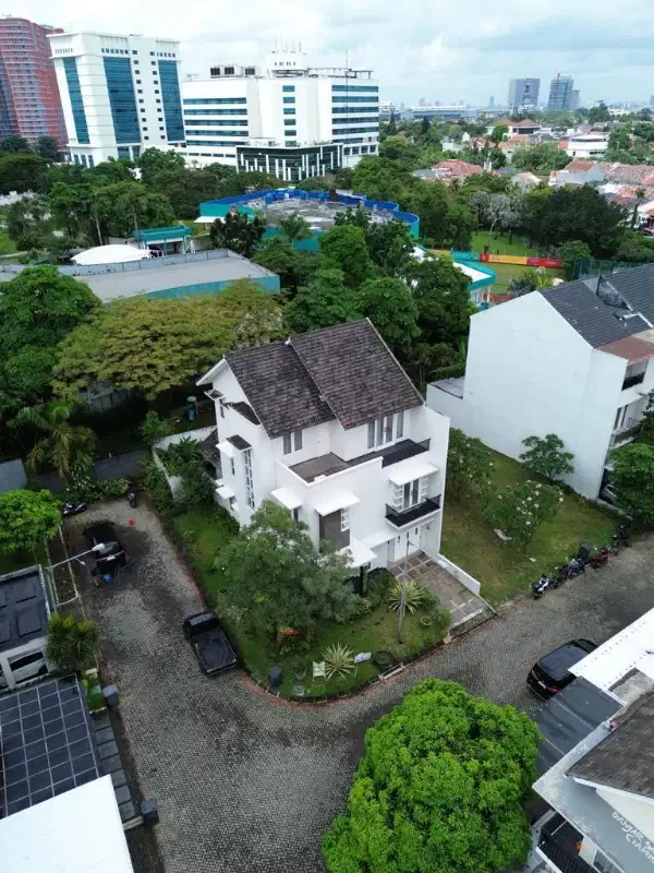 Dijual rumah minimalis harga ekonomis dalam townhouse at Lebak Bulus