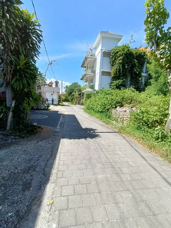 Di jual tanah murah Ungasan. Kuta Selatan. Badung 
Jln.Taman paradise.