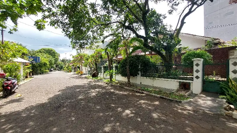 Rumah mewah Veteran Bintaro akses tol Jorr komplek Eksklusif