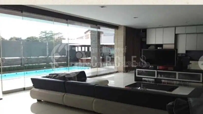 Rumah Asri Mewah Di Setraduta Cimahi
