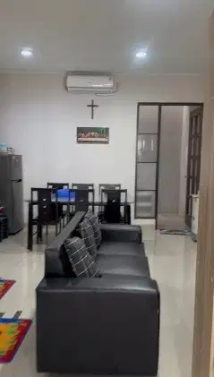 Dijual cepat Rumah 2 lantai Kompleks Green Lake City cluster East Asia