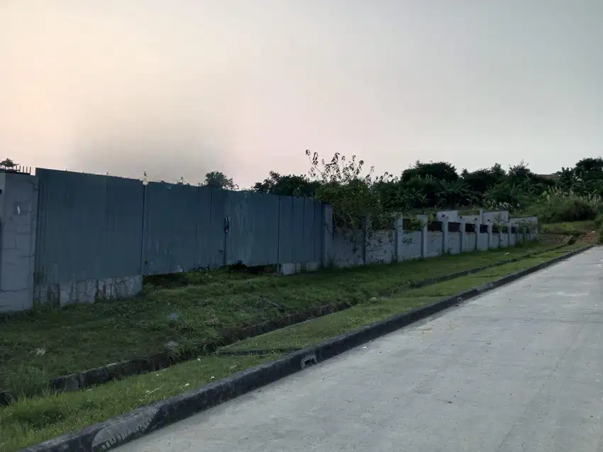 KAVLING KOMERSIL PADAT DELTA SILICON CIKARANG