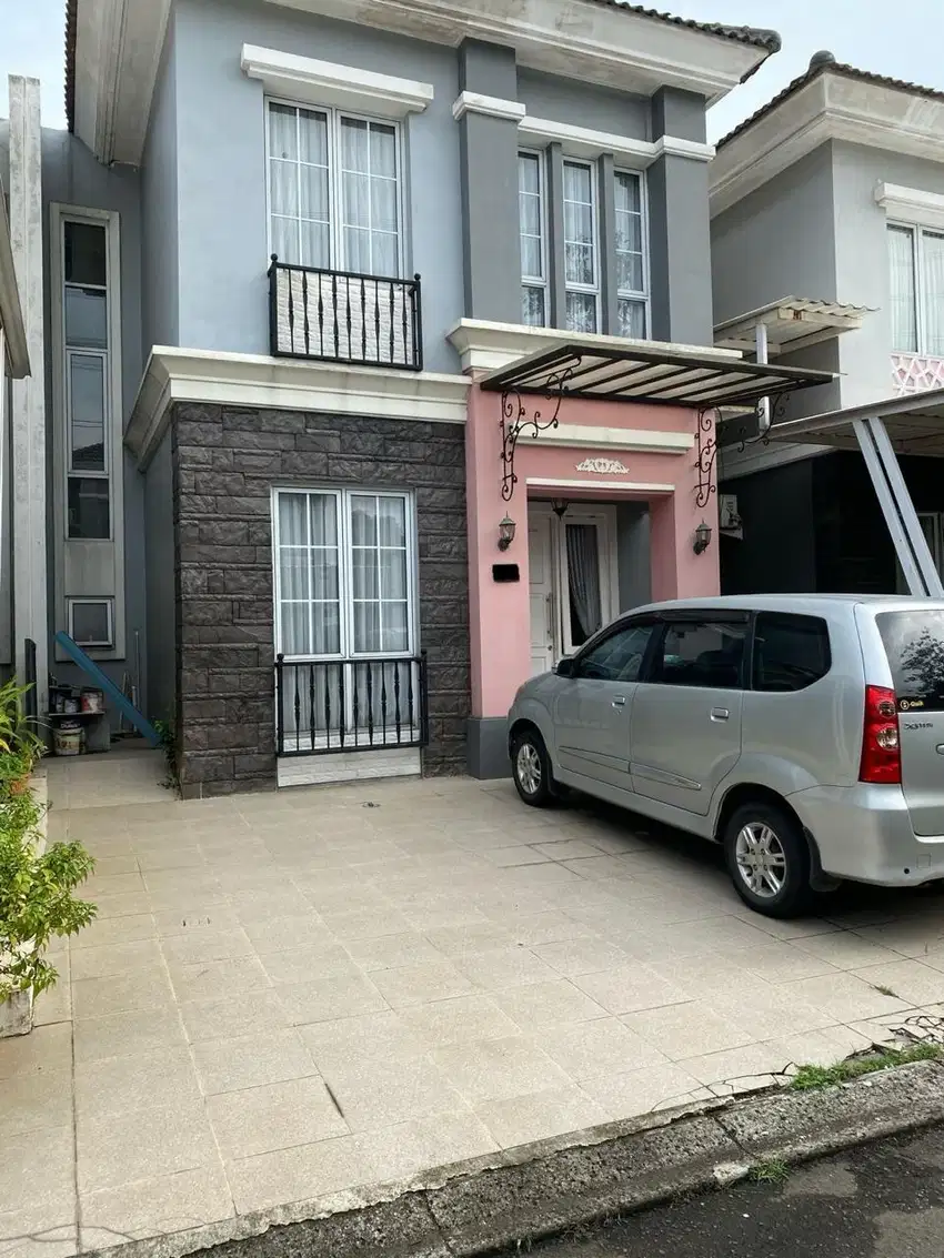 DI JUAL RUMAH di Cluster Bohemia - Gading Serpong.