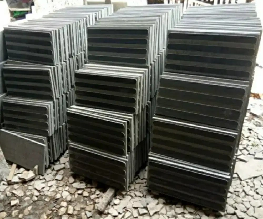 Granit Alur Untuk Pemandu Arah Tuna Netra