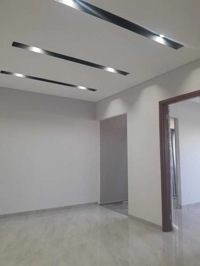 EMA292 Dijual Rumah Mewah di Citraland 2 LT, Istimewa, Lokasi elit