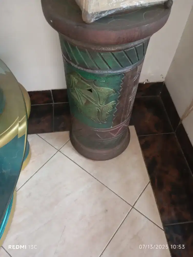 Vas antik model kuno