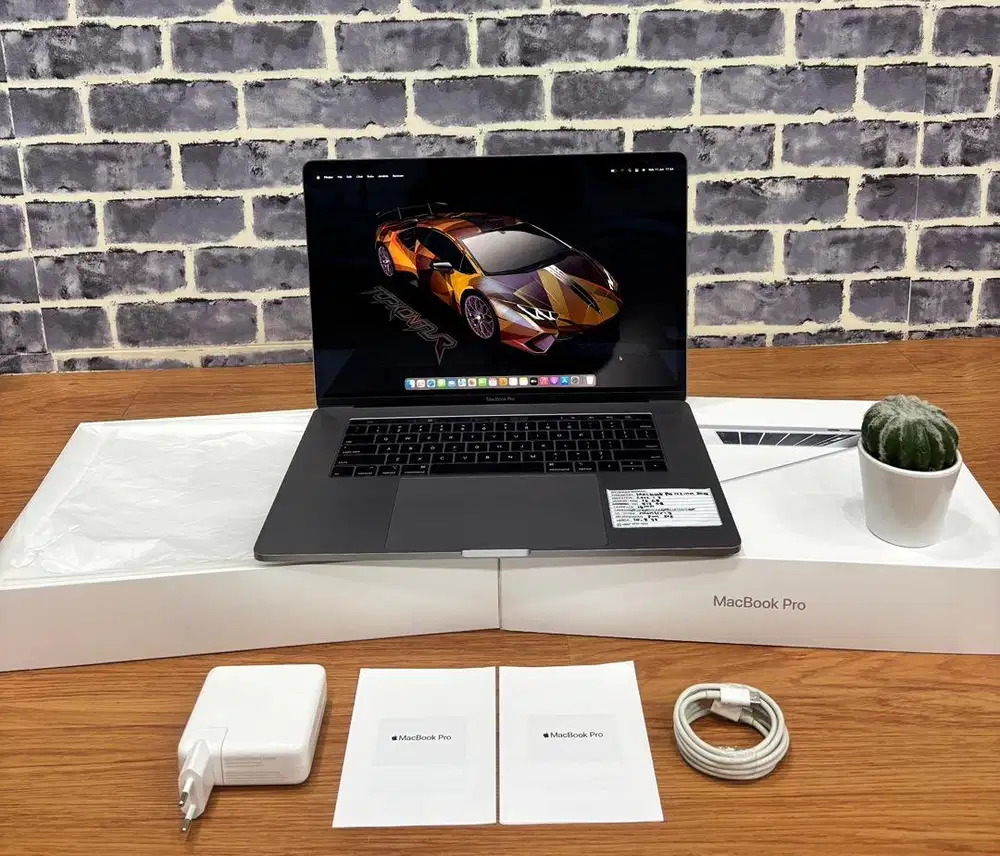 Macbook Pro Retina 15” 2018