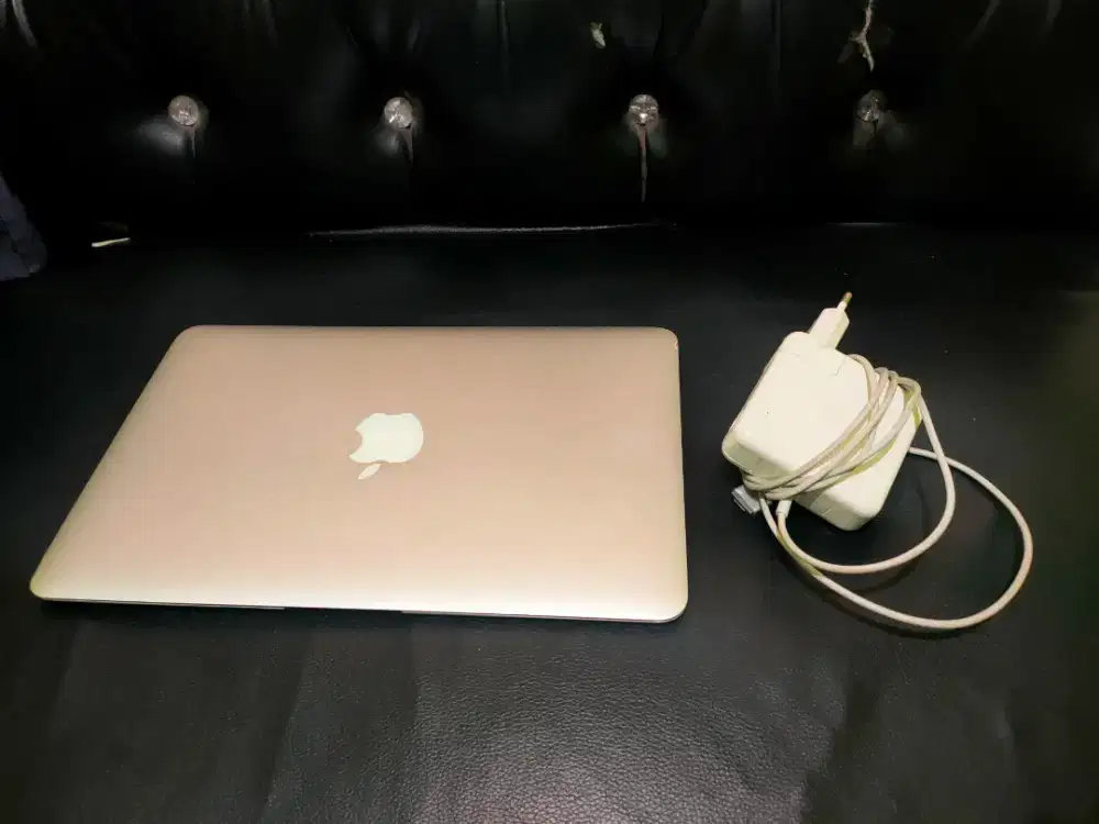 MACBOOK AIR 2015 (11,6 inch)