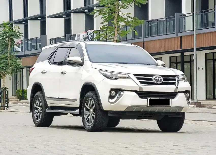 Tangan 1 VRZ 4x2 Diesel Matic 2018 Putih Siap Pakai Pajak Panjang
