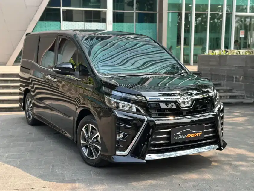 CUMA 40JT!! TOYOTA VOXY 2.0 2021 A/T