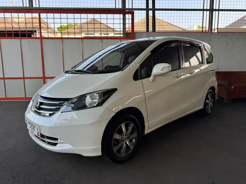 Honda FReed E at PSD 2011