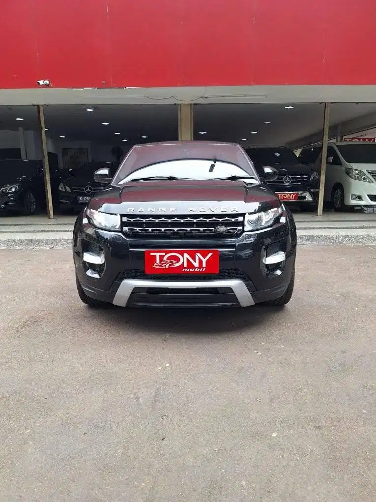 Range Rover Evoque 2.0 Dynamic AT 2015 Hitam