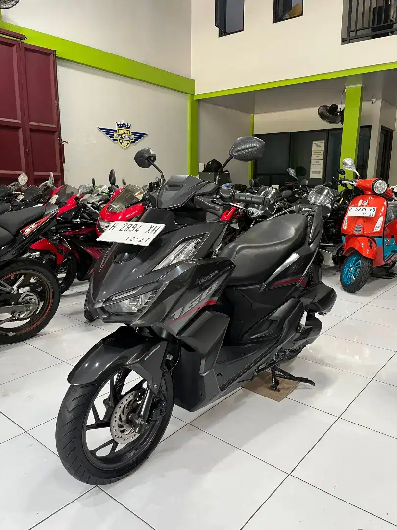 (SPM) Honda Vario 160 cbs tahun 2022 orisinil tangan pertama