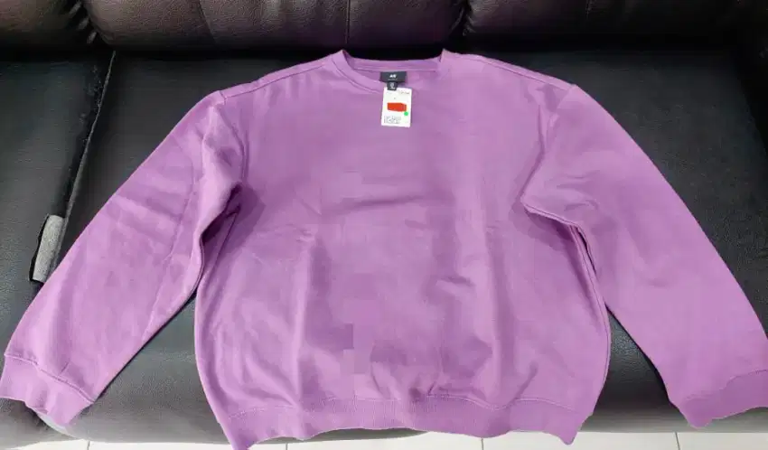 Sweater H&M warna ungu baru UK M