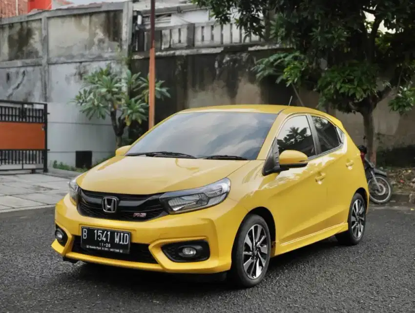 Brio RS AT 2021 Kuning siap pakai