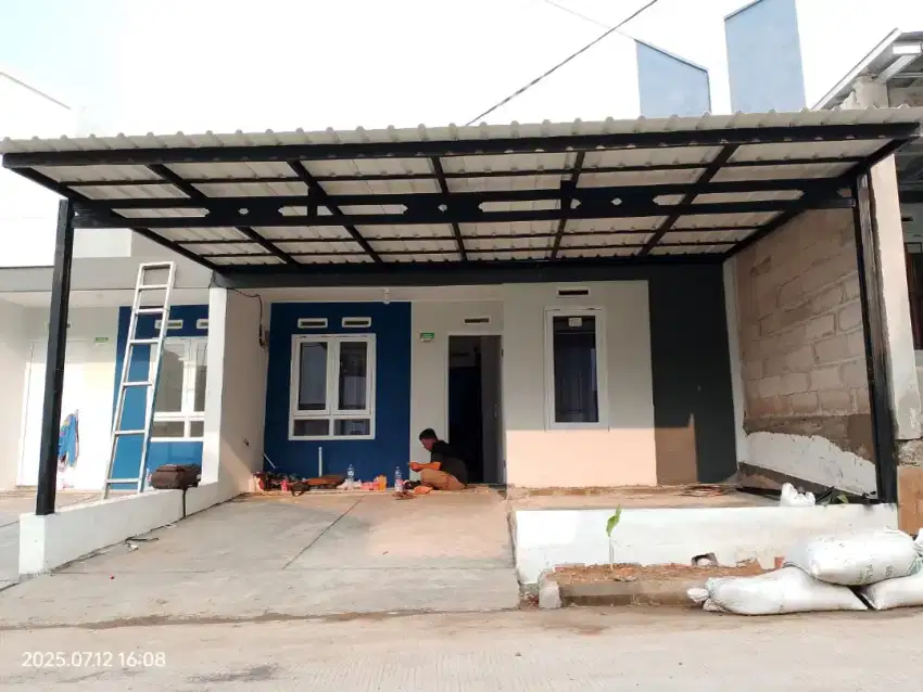 Kanopi baja ringan