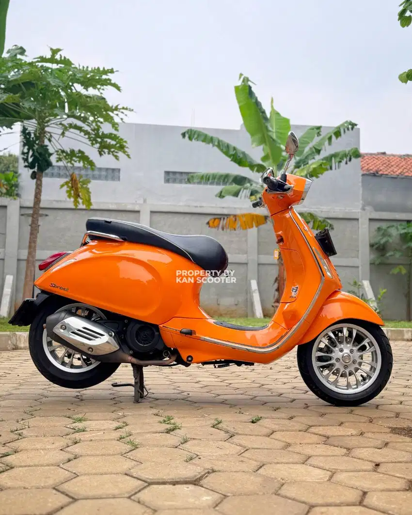 JUAL MURAH VESPA SPRINT 150 3V 2015 MULUS