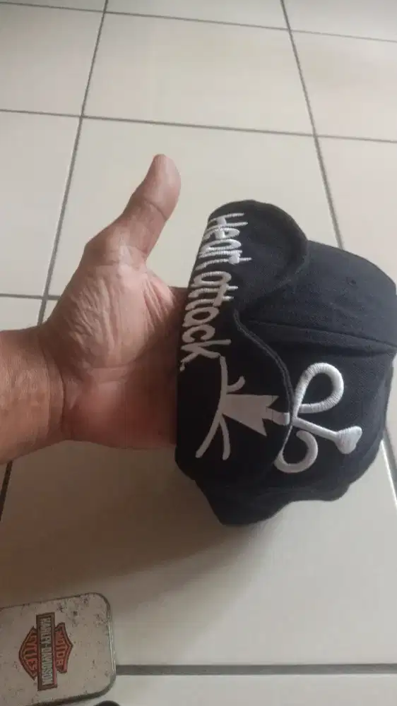 TOPI SEPEDA HEART ATTACK