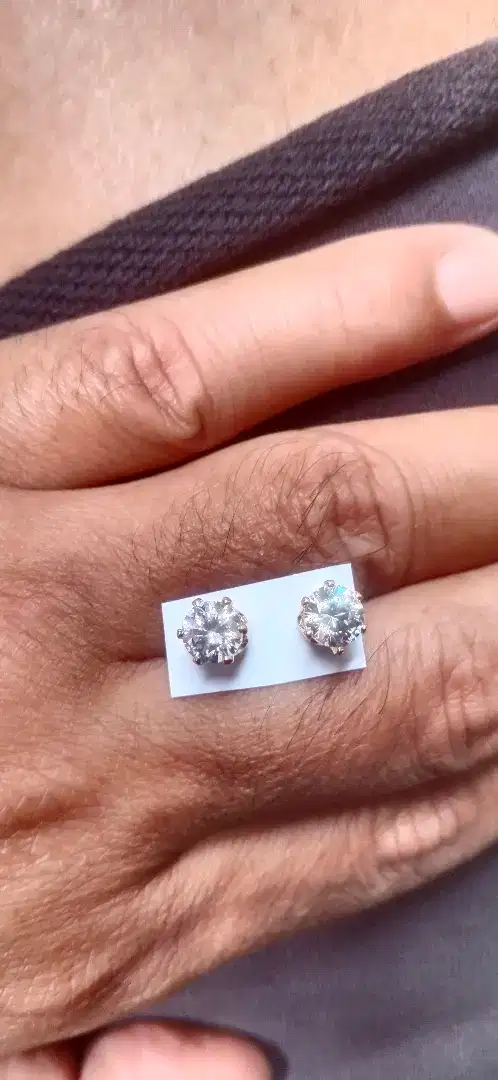 Anting Berlian Zircon Asli