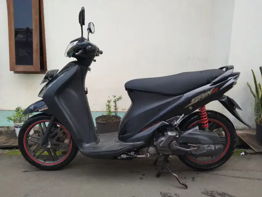 Suzuki spin 2008 lengkap