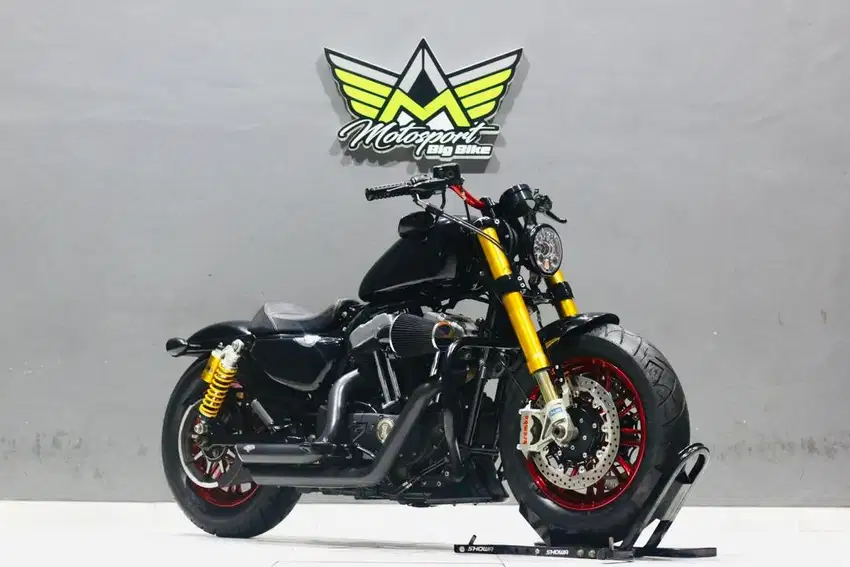 Harley davidson sportster 48 modif hedon 200jtan cakep mesin sehat