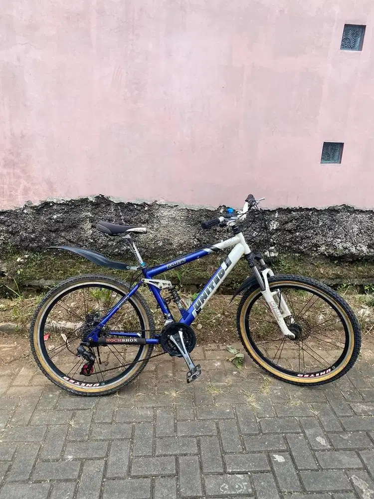 Sepeda MTB United Exotic Ukuran 26 Shock ful suspensi cakram shimano