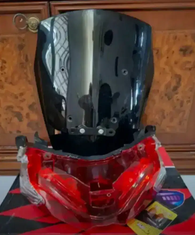 STOPLAMP & VISOR NMAX KONDISI BAGUS MULUS