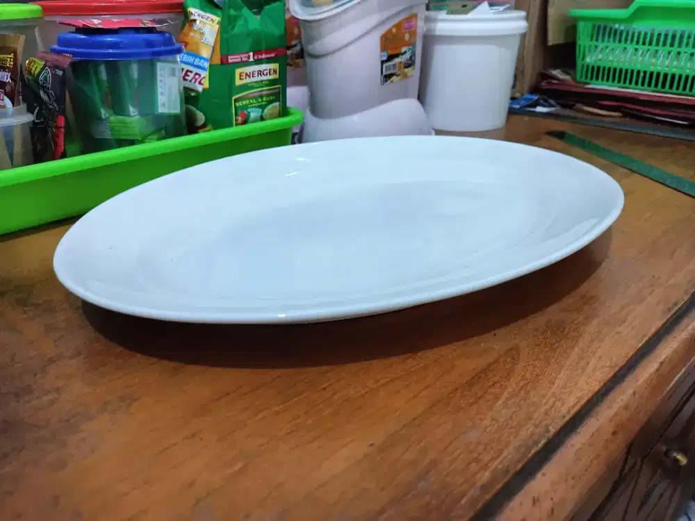 Piring Keramik Oval Indokeramik 30-40cm panjang