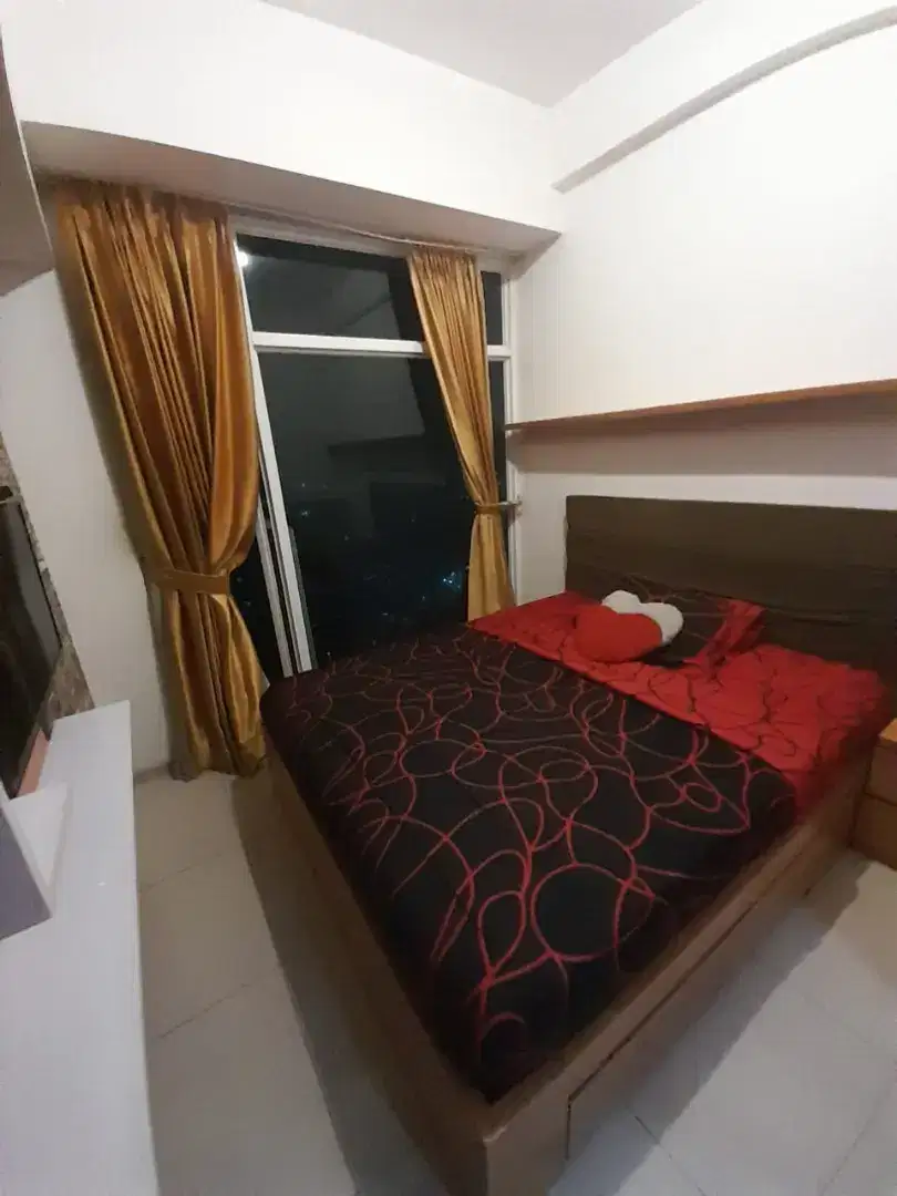 Sewa apartemen harian green Pramuka city jakarta pusat