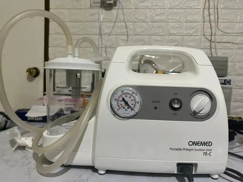 ONEMED Portable Phlegm Suction Unit 7E-C