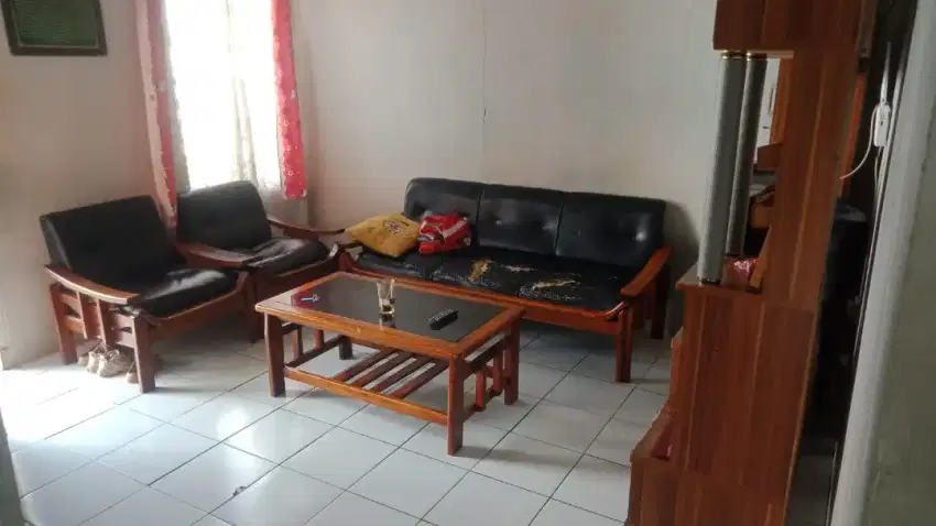 Dijual cepat sova bekas tapi bagus