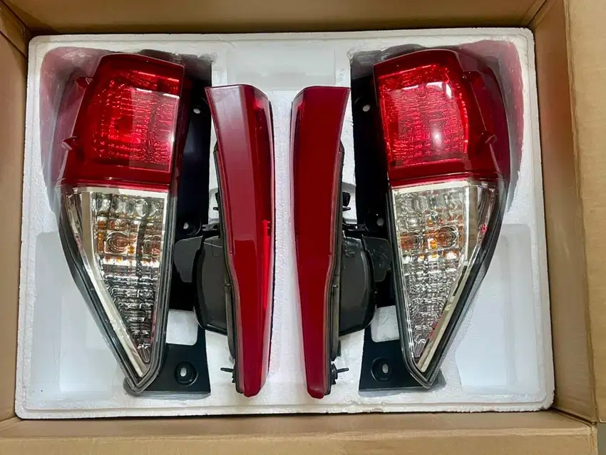 Stop lamp Innova Reborn 2020 Original