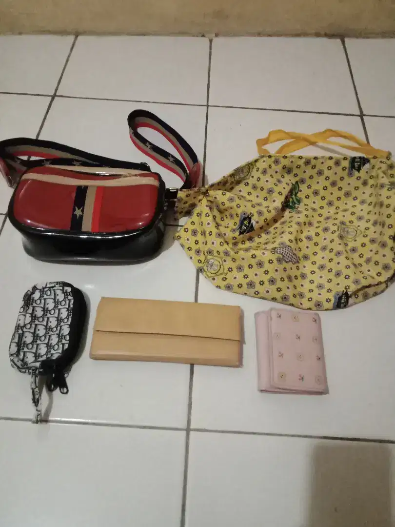 Tas dan dompet take all