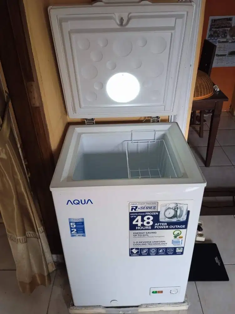 Kulkas / Freezer Aqua AQF-120FR