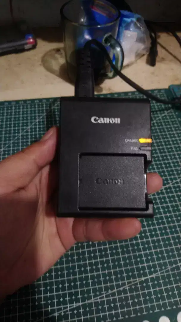 Charger canon lce10 dan batre Lpe10  ori normal