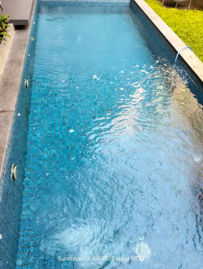 Jasa rawatan kolam renang