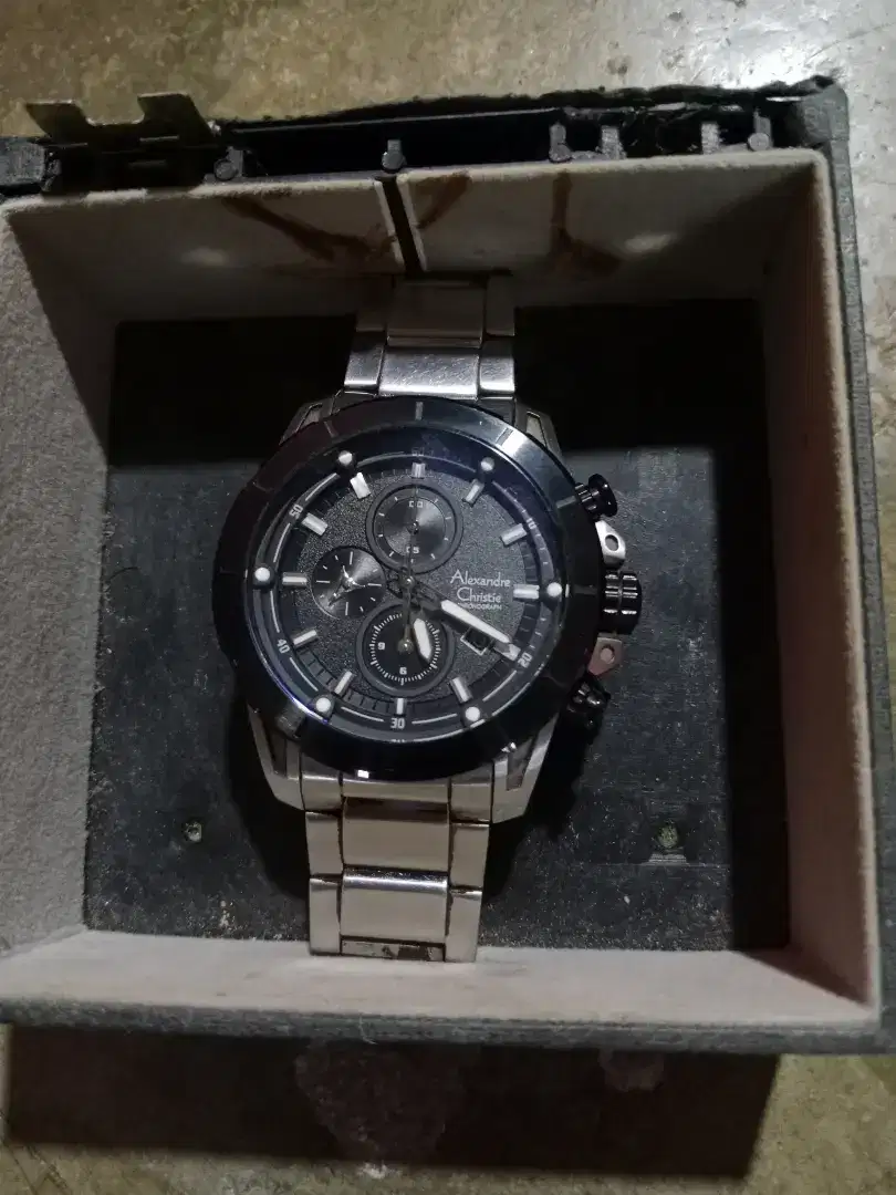 Jam Tangan Alexandre
