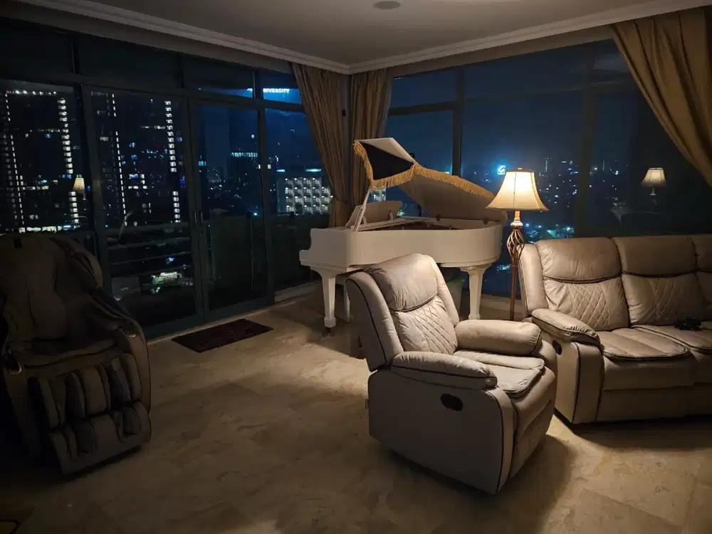 Apartemen Premium 136 m², Furnished Mewah, Lokasi Tugu Pancoran