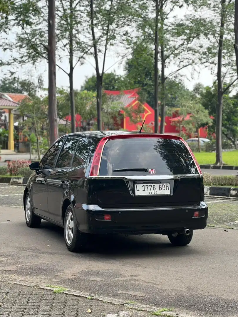 Honda Stream 2002 1.7