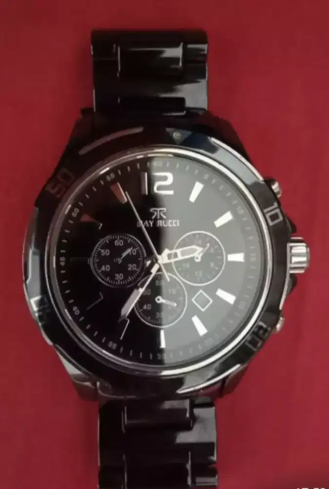 Jual jam tangan cowok merk Ray rucci bahan keramik.