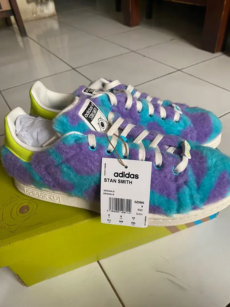 Adidas edisi spesial X Disney stan smith monsters