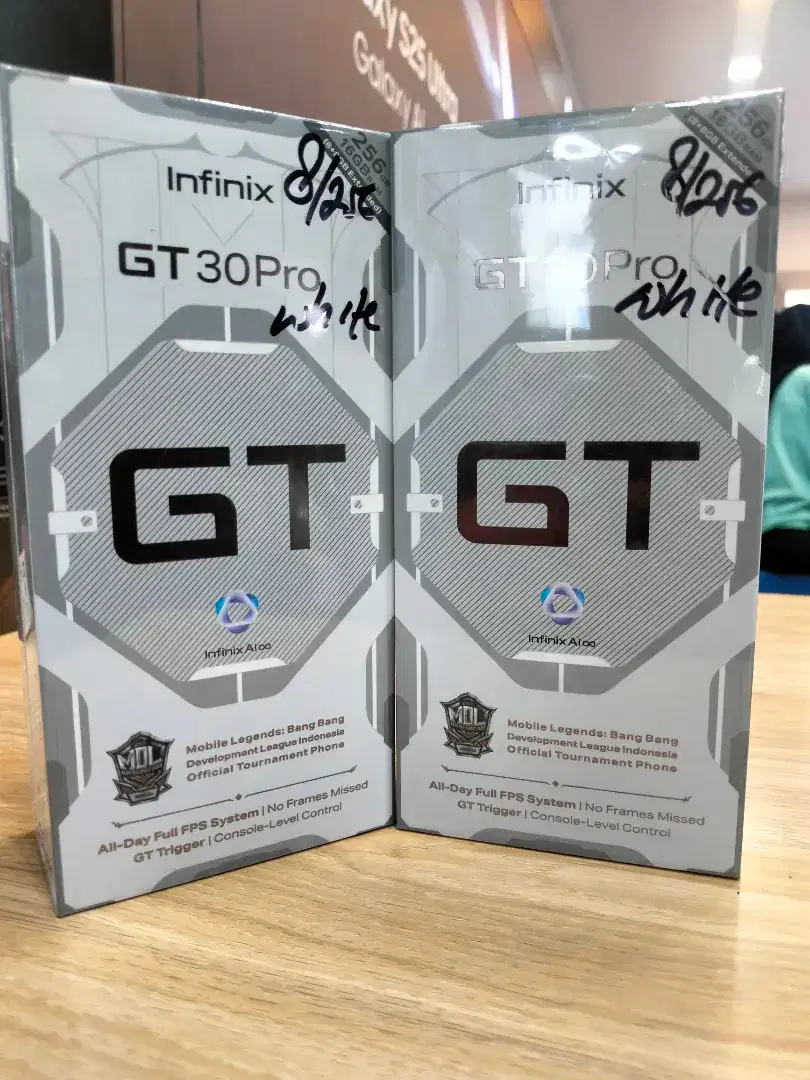 INFINIX GT 30 PRO 8+8/256 GARANSI RESMI