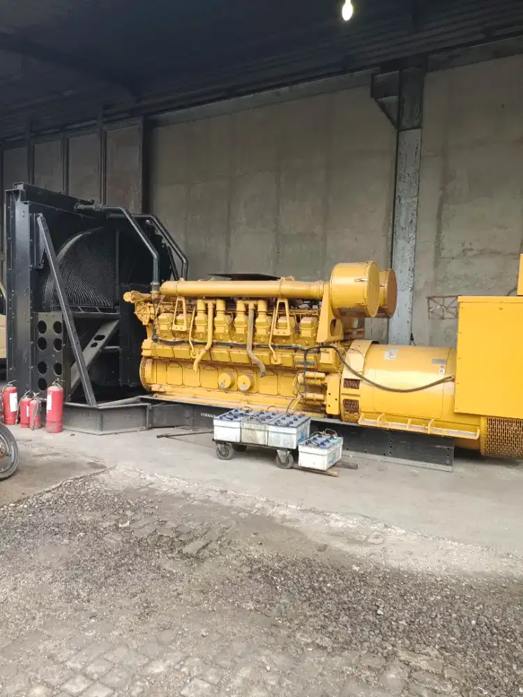 Genset 2000 kva Caterpillar