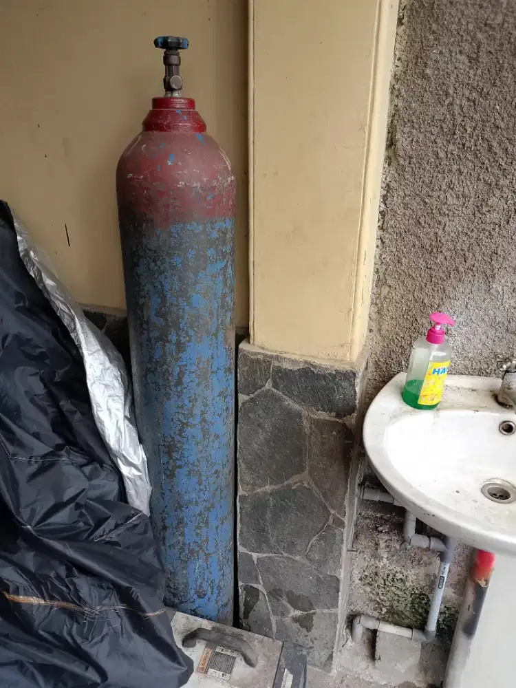 Tabung oksigen Bisa utk kesehatan Tabung las tinggi 140cm msh normal