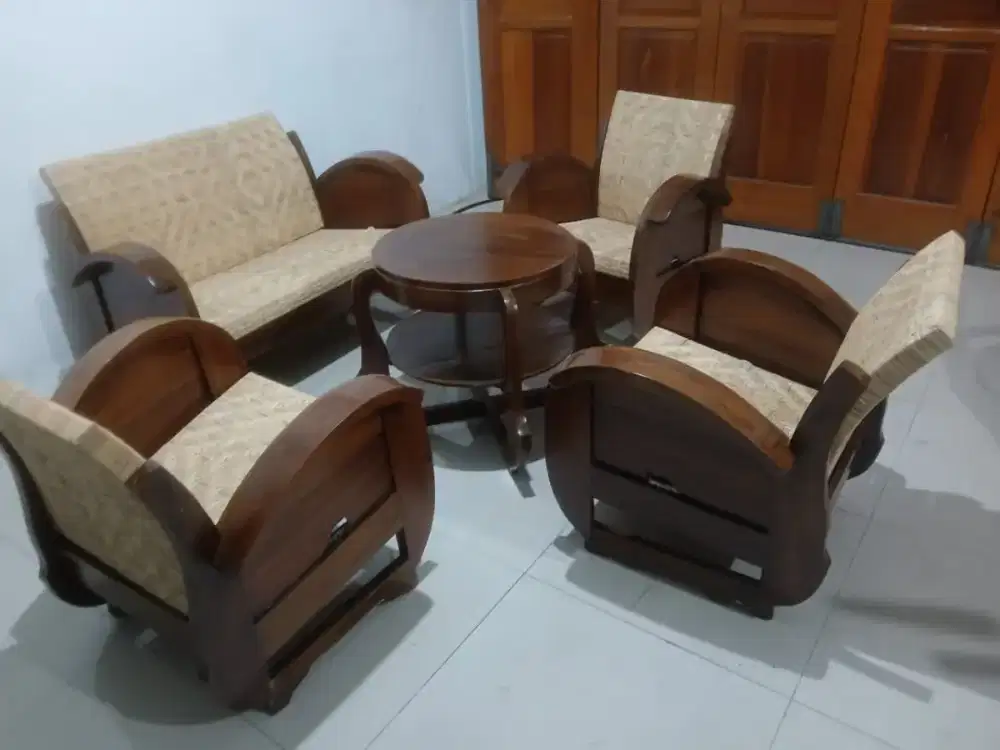 Kursi Sedan rotan Antik vintage